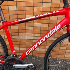 中古整備品　試乗できます！ Cannondale クロスバイク クイック5 Mサイズの画像