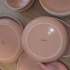 Francfranc 食器セット（ピンク）16点セットの画像