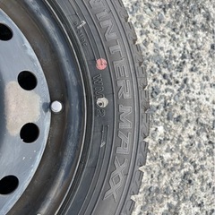 ワンシーズンのみ使用‼︎2023年製スタッドレスタイヤ155/65R13 　軽自動車用　
ダンロップ　ウィンターマックス2  の画像