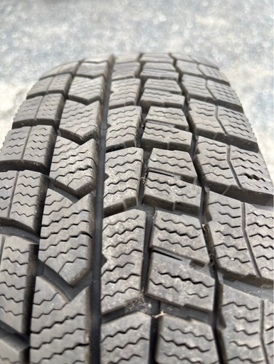ワンシーズンのみ使用‼︎2023年製スタッドレスタイヤ155/65R13 　軽自動車用　
ダンロップ　ウィンターマックス2  