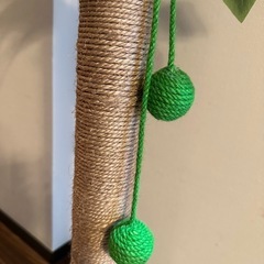 猫グッズ★爪とぎポールの画像