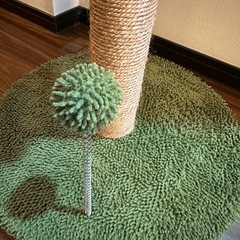 猫グッズ★爪とぎポールの画像