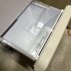 💥激安💥❗️配送•設置🉑❗️♻️処分撤去♻️2016年式　SHARP　3ドア冷蔵庫　自動製氷機　350L SJ-PW35Cの画像