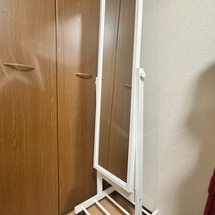 【美品】ニトリ スタンドミラー 姿見 ホワイトの画像