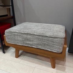 unico ALBERO オットマンの画像