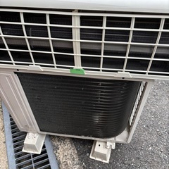 Panasonic パナソニック 主に6畳用 エアコン CS-225CFR-W 背板付き リモコン付き 冷房 暖房 直接引き取り大歓迎!!◇2015年製/YJ111-39の画像