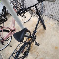 黒　折りたたみ自転車　チェーン付きの画像