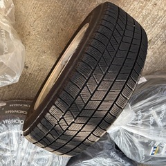 スタッドレスタイヤ&ホイール&ノーマルタイヤの画像