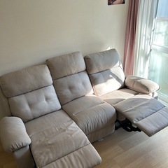 ニトリ3人掛けソファ　リクライニングソファ　3人掛けソファの画像