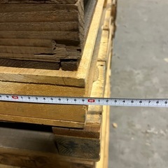木パレット　大量の画像