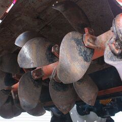 【SOLD OUT】クボタ トラクタ L1-18D 18馬力 自動水平 RL1403X 木の葉刃専用ロータリー【簡易清掃・下取歓迎】【農機具でっく】【福岡】【トラクター】の画像