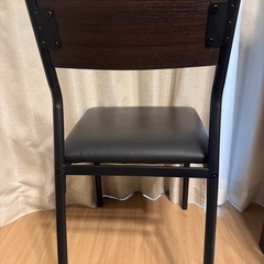 アンティーク調チェアーの画像