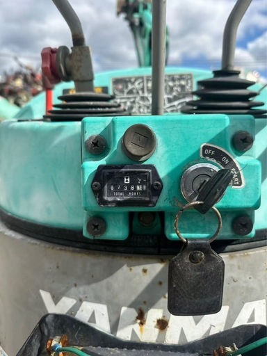 YANMAR ヤンマー B03 ミニ 油圧ショベル ユンボ ゴムキャタ 