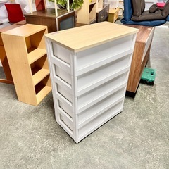 A1769 🌟配送♻️設置🉑‼️ 美品 木目調天板チェスト 5段 プラスチックケース 収納ケース の画像