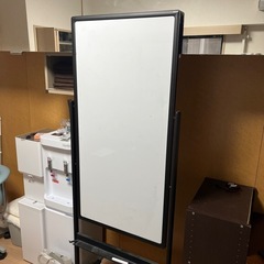 ホワイトボード
の画像