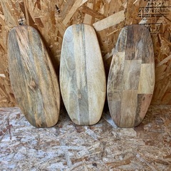 n(7655) カッティングボード 木製 3枚セット Ｗ520Ｄ220Ｈ15 飲食店 カフェ 業務用 おしゃれプレート 店舗用品 サーフボード型の画像