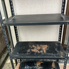 スチールラックの画像