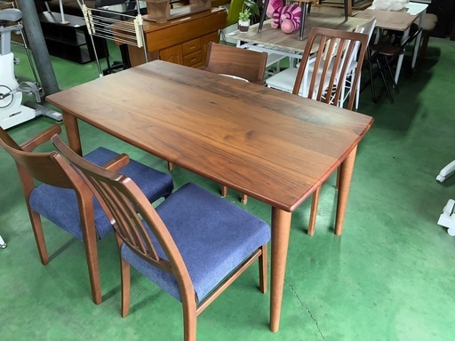 ダイニングテーブルテーブルセット　イス4脚