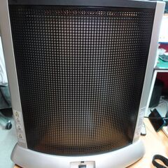 デロンギ　ダブルフェイス遠赤対流式ヒーターの画像