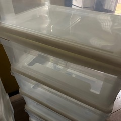クリア収納ケース　四つあります。の画像