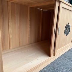 昭和レトロな
布団箪笥の画像