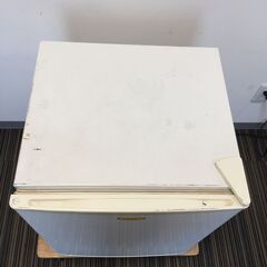 ○【通電・動作確認済】電気冷蔵庫 ER-70 2003年製 47×43.5×62㎝ キッチン家電 一人暮らし用 中古品(NF251105)Zi-2323の画像