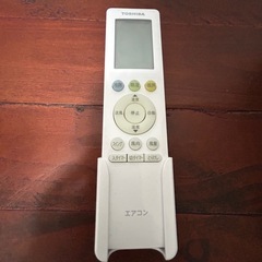 東芝エアコン2022年製RAS-2211使用少ない　取り外し必要の画像