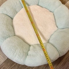 猫グッズ★お花のベッドの画像