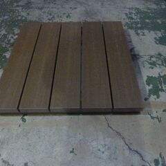 ※取引中/売約済***********未使用/新品　パーツ入庫品　ダメージあり　ウッドデッキ 天板　人工木 樹脂 超耐久 ガーデニング　DIY素材に　の画像