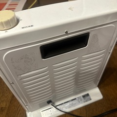 電気ストーブの画像