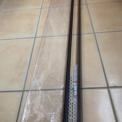 新品　カーテンレール　ブラウンの画像