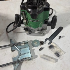 日立ルータの画像