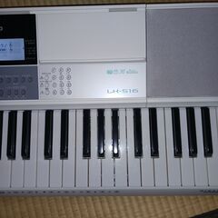 電子ピアノ　 CASIO　LK-516の画像