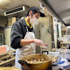 スーパーマーケットの精肉スタッフ（リーダー候補）の画像