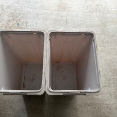 ニトリ　蓋がないゴミ箱45L 2つ　の画像