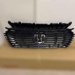 Honda ヴェゼル　フロントグリル ブラックの画像