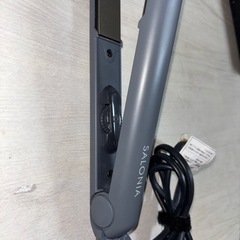 サロニア　ヘアアイロンの画像