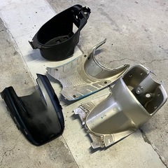 ライブディオ　インナーカウルの画像