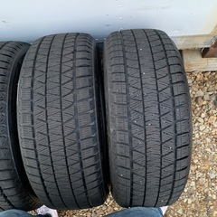 7分から8分　2024　ブリヂストン スタッドレス　BLIZZAK DM-V3 235/55R18の画像
