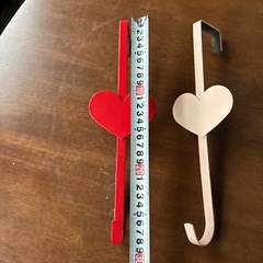 フック　ハート　赤　ピンク　セットでの画像