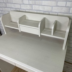 ニトリ　学習机　レトアーデ　コンパクト　ホワイトの画像