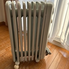 デロンギ　オイルヒーターの画像