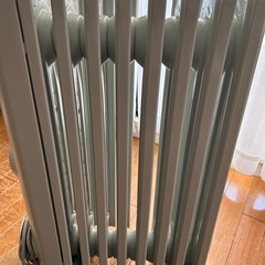 デロンギ　オイルヒーターの画像
