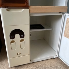 ※急ぎ！！ 収納庫 レンジ棚の画像