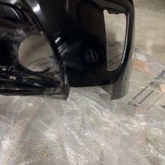 純正 プリウス30後期（ZVW30） フロントバンパー（フォグ穴有り
）トヨタ202の画像