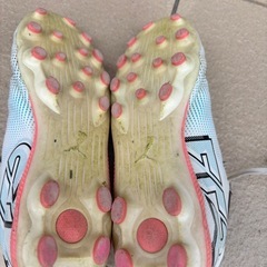 サッカースパイク21cmの画像