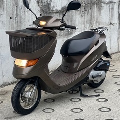 大人気セール‼️驚愕の低走行9800キロ😳安心のバッテリー充電済み🔋前後タイヤまだまだ山あり⛰️嬉しいオイル交換済み♻️燃費重視＆バイク初心者の方にオススメ🔰ラクラク始動のインジェクション💥AF68 ディオチェスタ✴の画像