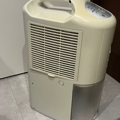 2012年製　コロナ　衣類乾燥除湿機　CD-P6312の画像