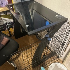 【無料0円】ガラスデスク　黒の画像