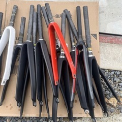 【計36本】フォーク カーボンファイバー AXMAN QC.OK 自転車 パーツ  シートポストの画像